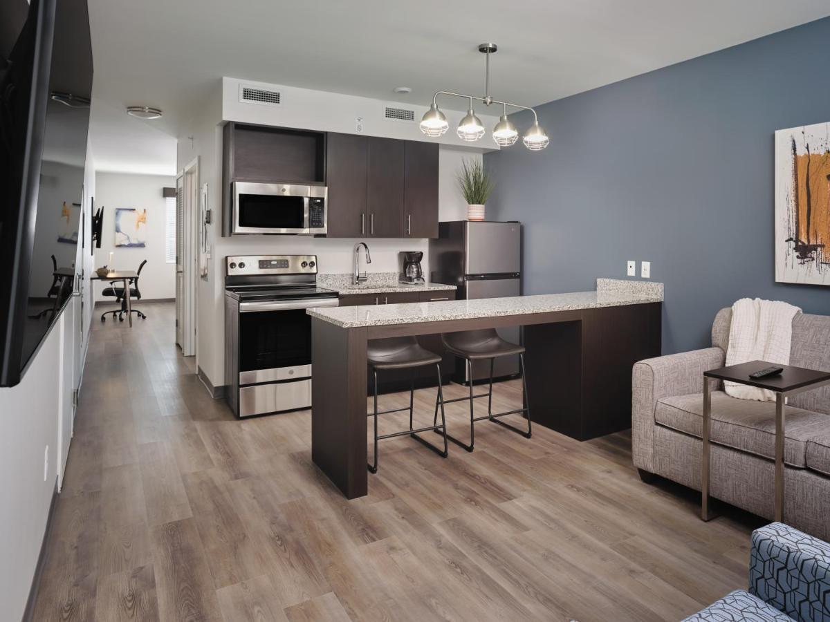 Stayapt Suites Greenville-Greer/Bmw Екстер'єр фото
